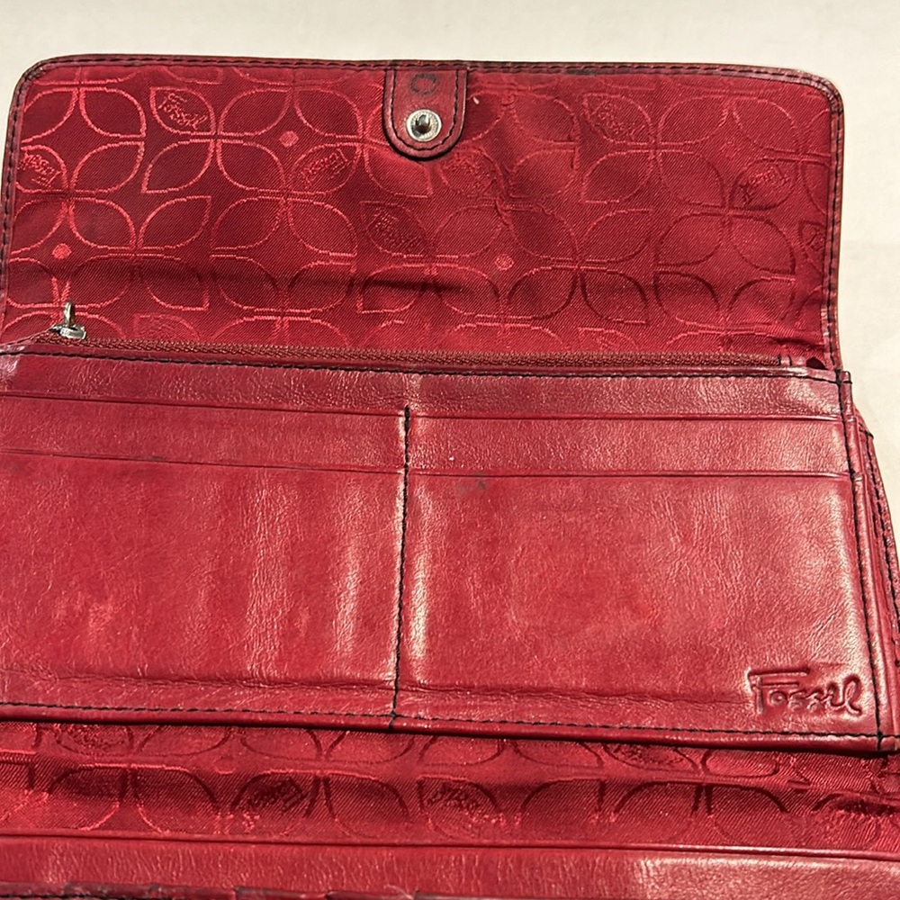 Fossil Wallet - Picture 7 of 7
